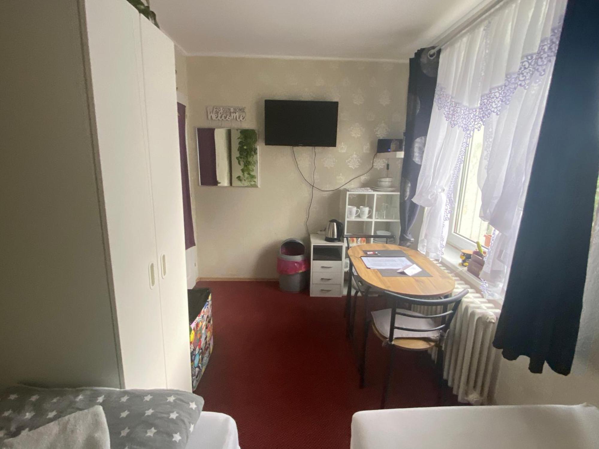 Homestay U Hanky Zdiby エクステリア 写真